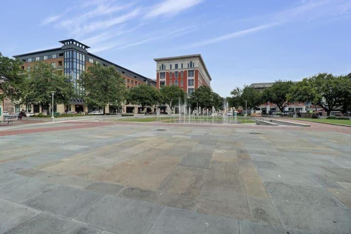 Lush Savannah Loft - Near Plant Riverside District Exterior foto